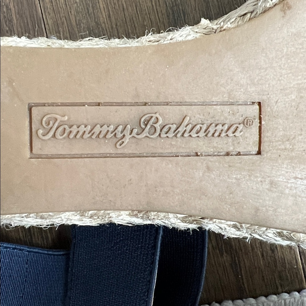 Tommy Bahama Sakura Espadrille Wedges - Picture 10 of 11